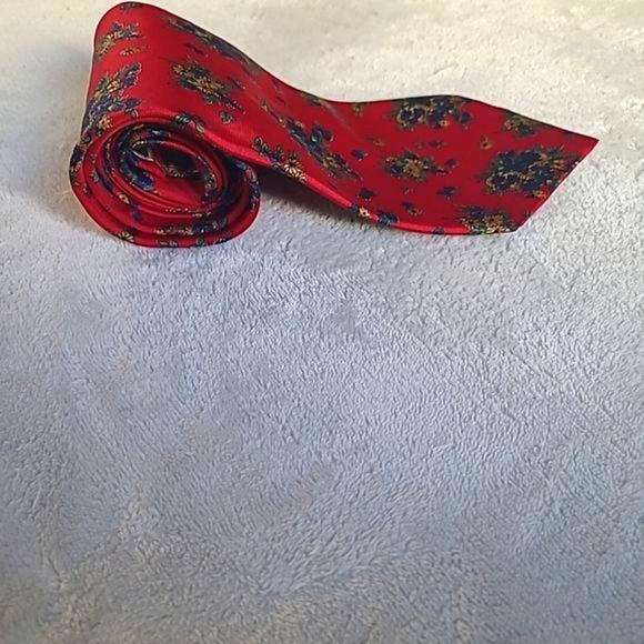 Vintage Adolfo 100% Silk Handsewn Men's Necktie Red Floral Print Repp Tie Luxury - Picture 9 of 14